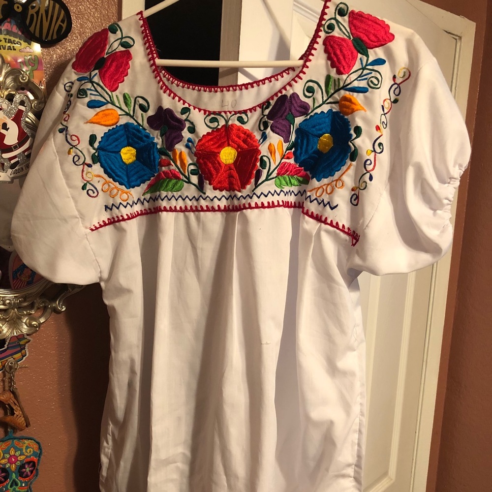 Mexican woman’s shirt
